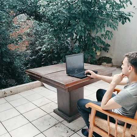 Twenty One House Hotel